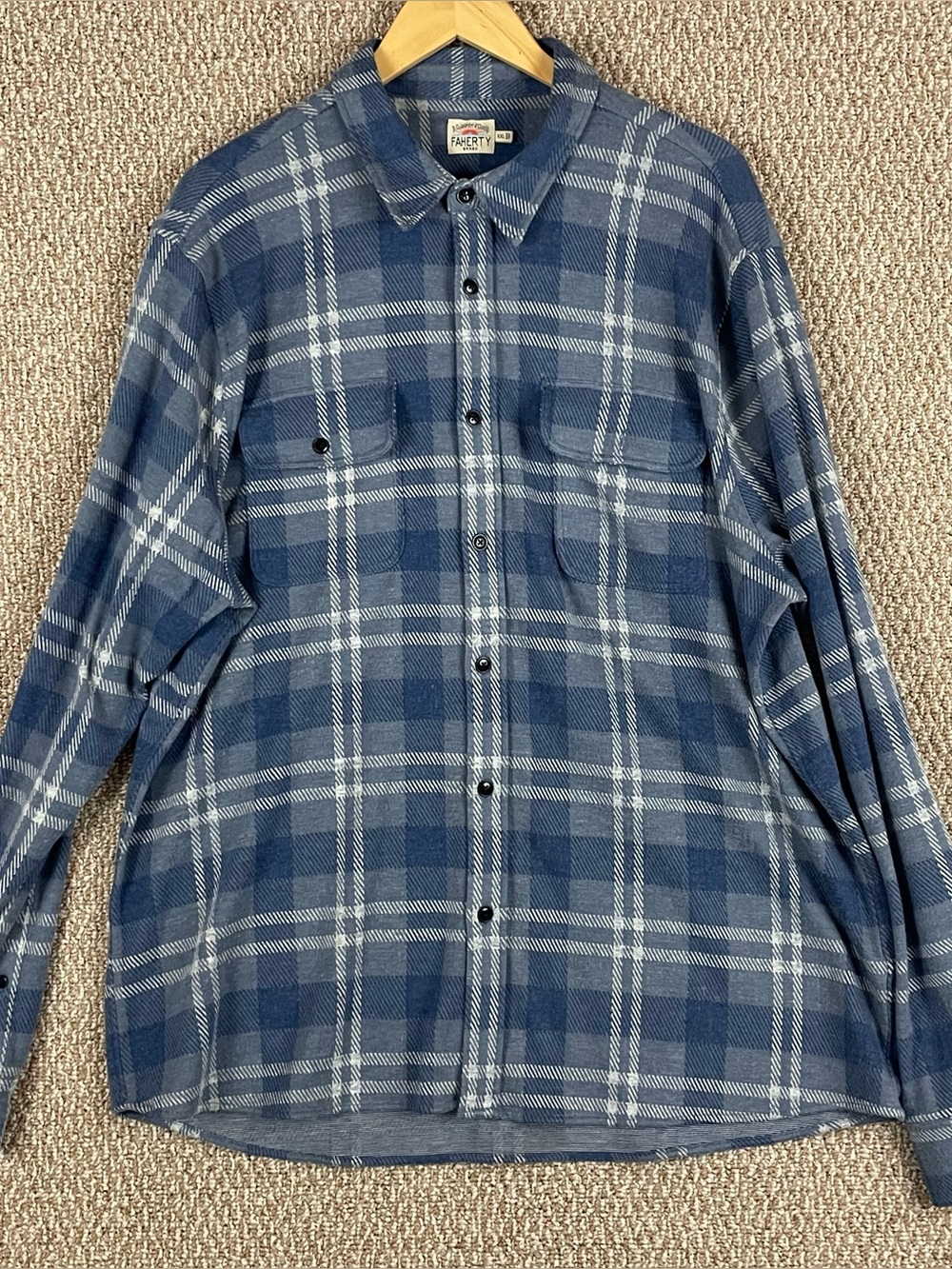 Faherty Legend Sweater Shirt Men's XXL Blue White Plaid Pocket Long Sleeve E174